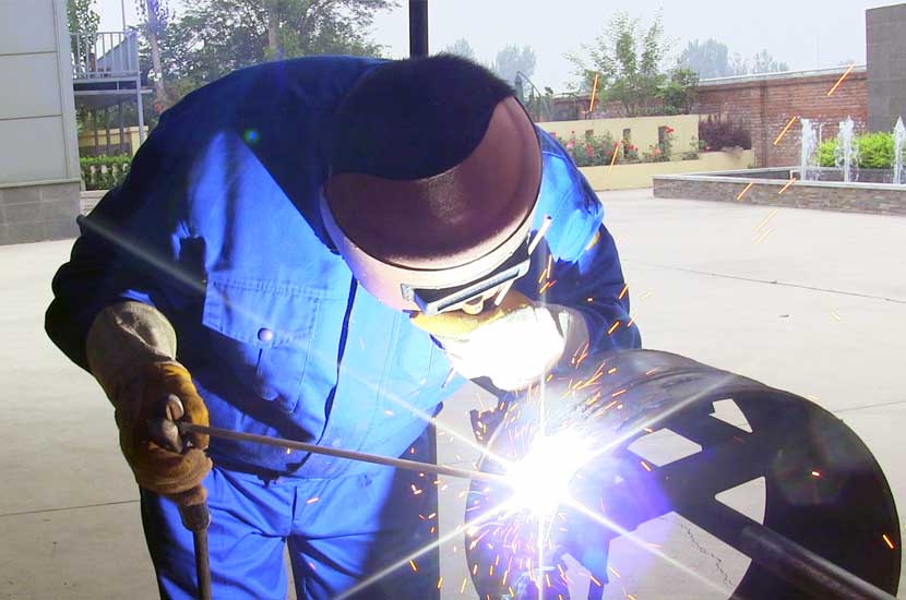 發(fā)電電焊機(jī)出廠測(cè)試